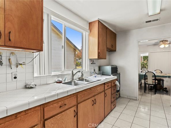 2508 El Paseo, Alhambra CA 91803