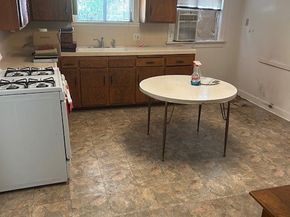 727 E Palm, Burbank CA 91501