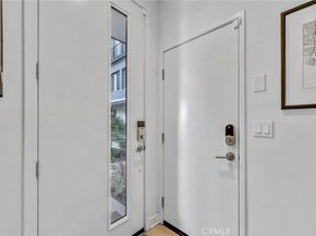 200 Alamo Court, Long Beach CA 90802