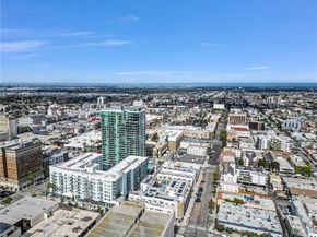 200 Alamo Court, Long Beach CA 90802