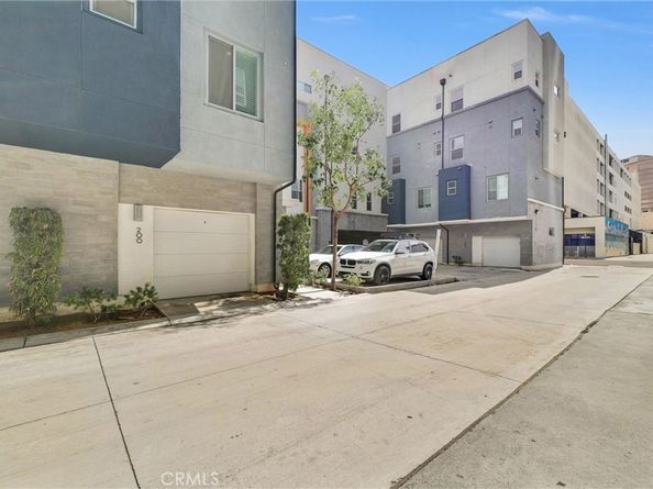 200 Alamo Court, Long Beach CA 90802