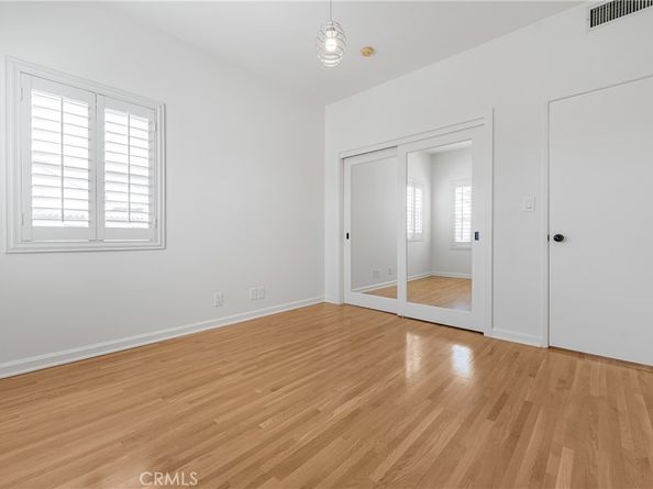 164 Granada Avenue, Long Beach CA 90803