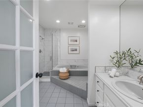 164 Granada Avenue, Long Beach CA 90803