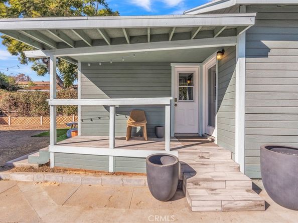 3306 London Street, Los Angeles CA 90026