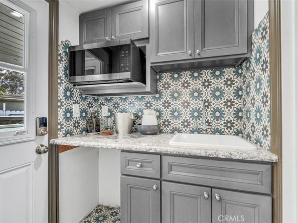 3306 London Street, Los Angeles CA 90026