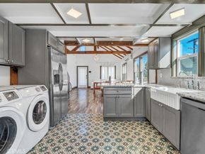 3306 London Street, Los Angeles CA 90026