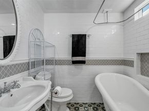 3306 London Street, Los Angeles CA 90026