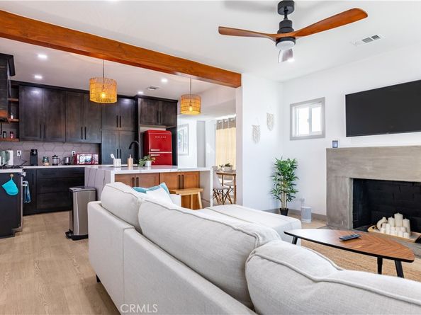 1854 W 79th Street, Los Angeles CA 90047
