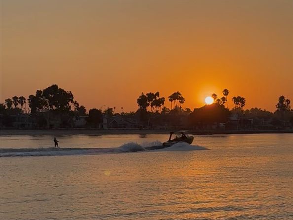 5972 Spinnaker Bay Drive, Long Beach CA 90803