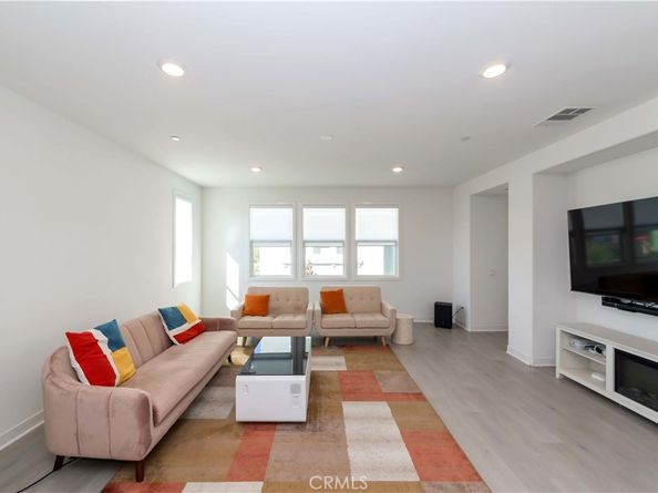 457 Palermo, Lake Forest CA 92630