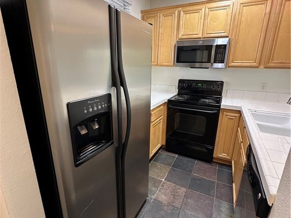 20191 Cape Coral 214, Huntington Beach CA 92646