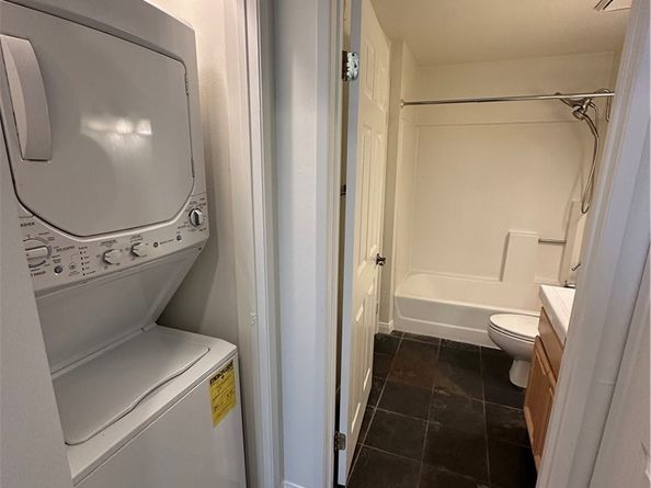 20191 Cape Coral 214, Huntington Beach CA 92646