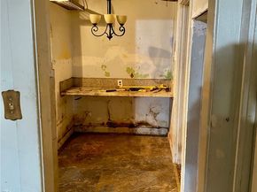 1159 W 54th Street, Los Angeles CA 90037