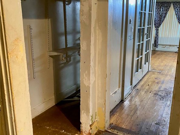 1159 W 54th Street, Los Angeles CA 90037