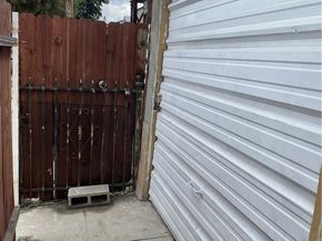 1159 W 54th Street, Los Angeles CA 90037