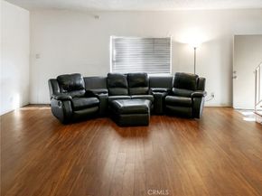 7714 S Broadway, Los Angeles CA 90003