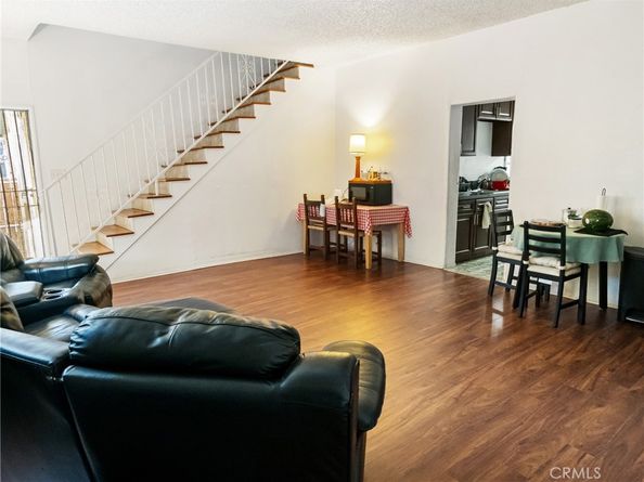 7714 S Broadway, Los Angeles CA 90003