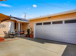 4520 PEPPERWOOD Avenue, Long Beach CA 90808
