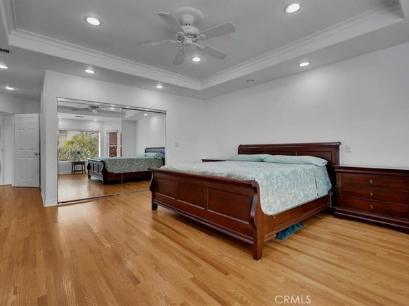 4520 PEPPERWOOD Avenue, Long Beach CA 90808