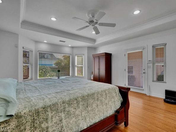 4520 PEPPERWOOD Avenue, Long Beach CA 90808