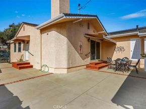 4520 PEPPERWOOD Avenue, Long Beach CA 90808