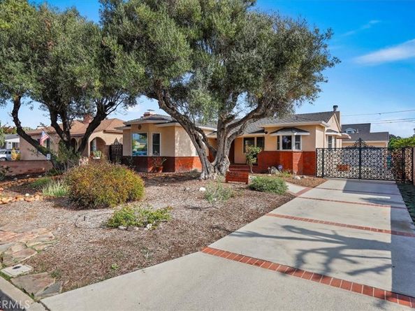 4520 PEPPERWOOD Avenue, Long Beach CA 90808