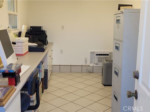 4520 PEPPERWOOD Avenue, Long Beach CA 90808