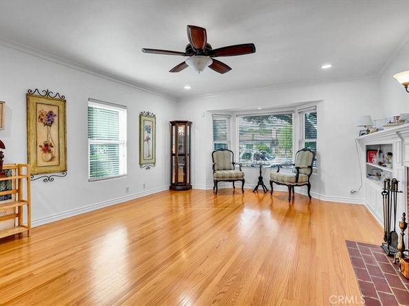 4520 PEPPERWOOD Avenue, Long Beach CA 90808