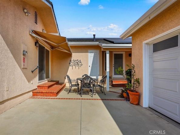 4520 PEPPERWOOD Avenue, Long Beach CA 90808