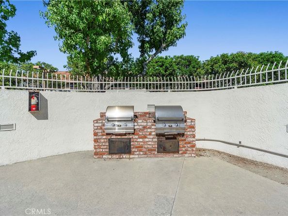 8520 Lake Knoll Avenue B, Garden Grove CA 92844