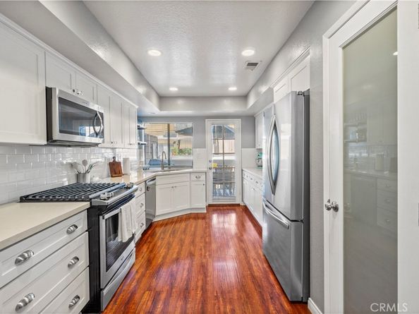 8520 Lake Knoll Avenue B, Garden Grove CA 92844