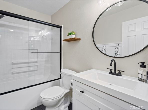 8520 Lake Knoll Avenue B, Garden Grove CA 92844