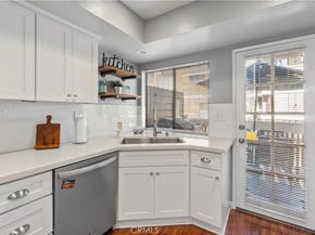 8520 Lake Knoll Avenue B, Garden Grove CA 92844