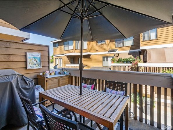 8520 Lake Knoll Avenue B, Garden Grove CA 92844