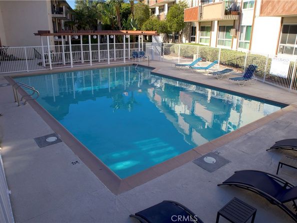 5585 E Pacific Coast, Long Beach CA 90804