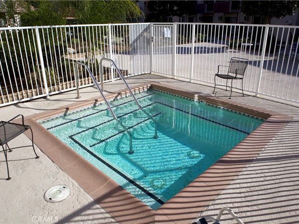 5585 E Pacific Coast, Long Beach CA 90804