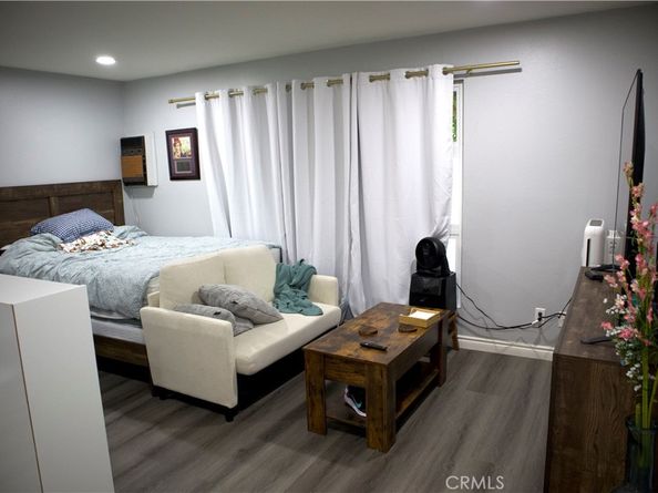 5585 E Pacific Coast, Long Beach CA 90804