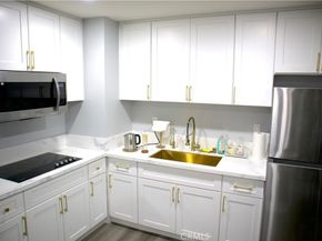 5585 E Pacific Coast, Long Beach CA 90804