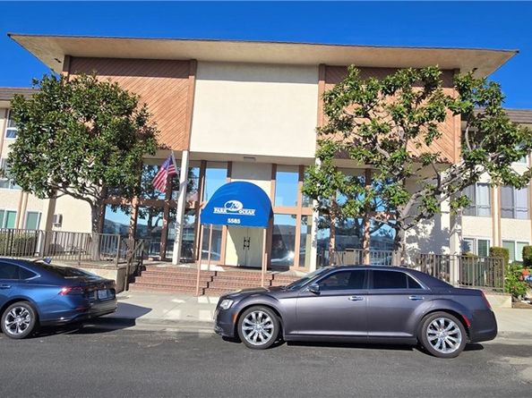 5585 E Pacific Coast, Long Beach CA 90804