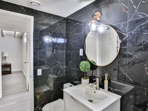 2540 W Picadilly Way, Anaheim CA 92801