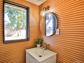 2540 W Picadilly Way, Anaheim CA 92801