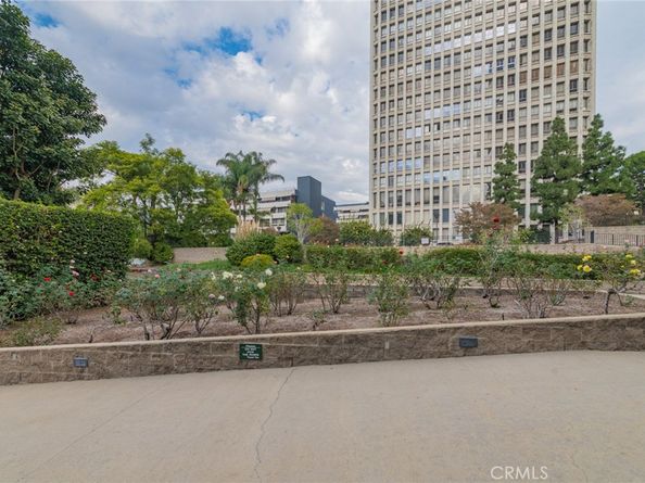 800 W 1st Street 504, Los Angeles CA 90012