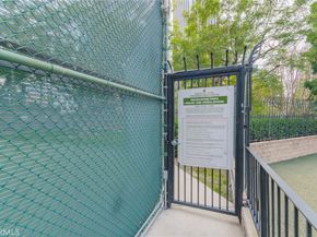800 W 1st Street 504, Los Angeles CA 90012