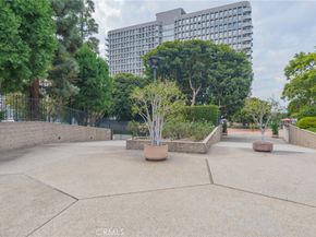 800 W 1st Street 504, Los Angeles CA 90012