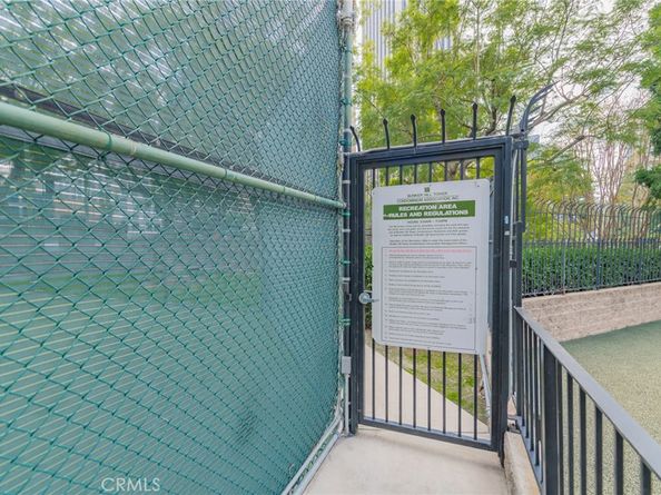 800 W 1st Street 504, Los Angeles CA 90012