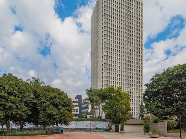 800 W 1st Street 504, Los Angeles CA 90012