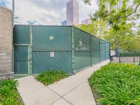 800 W 1st Street 504, Los Angeles CA 90012