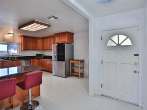 17475 Santa Lucia Street, Fountain Valley CA 92708