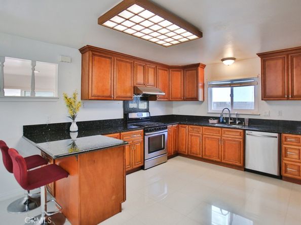 17475 Santa Lucia Street, Fountain Valley CA 92708