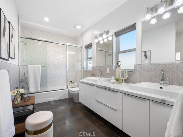 523 E Cedar 101, Burbank CA 91501